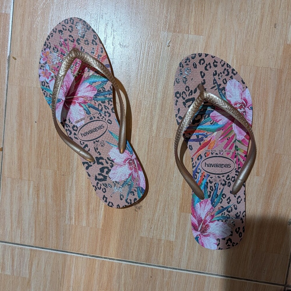 Havaianas Floral & Leopard Print Flip Flops with Gold Straps